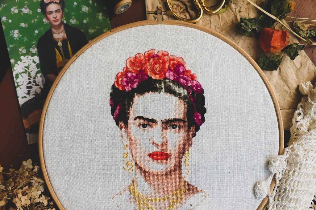 40 Inspirational Frida Kahlo Quotes in Spanish to Motivate You
