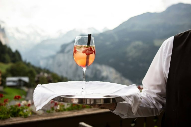 Spanish for Hospitality: Essential Vocabulary and Phrases